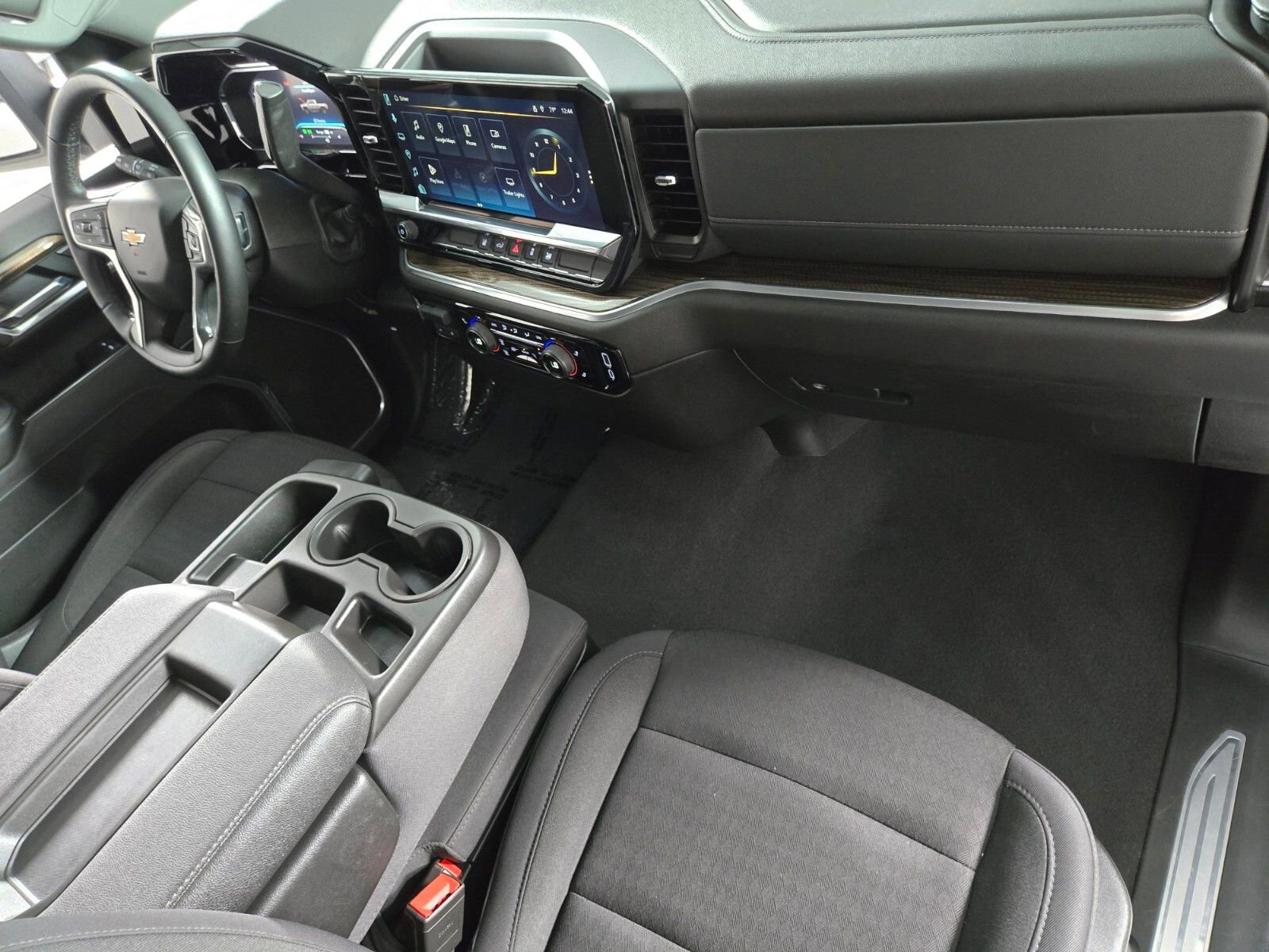 Used 2025 Chevrolet Silverado 2500 LT w/ Convenience Package image 18