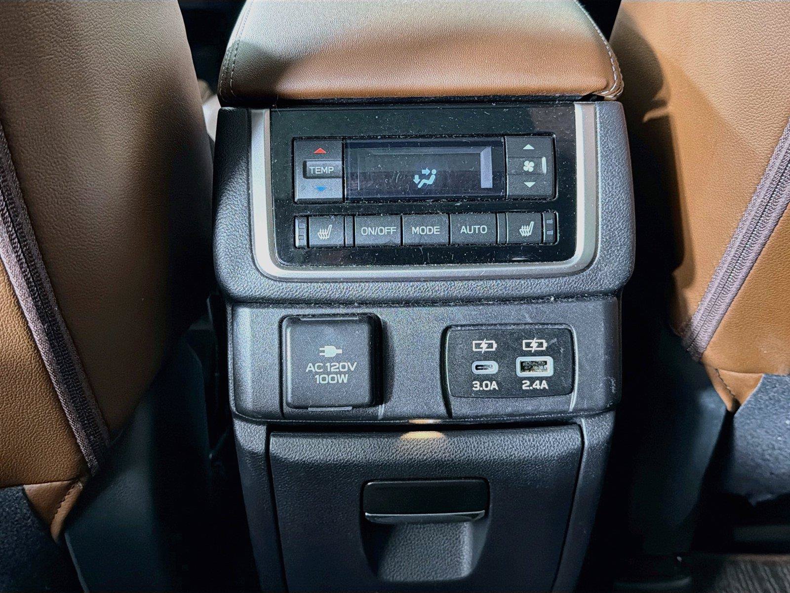 Used 2025 Subaru Ascent Touring AWD/4WD image 28