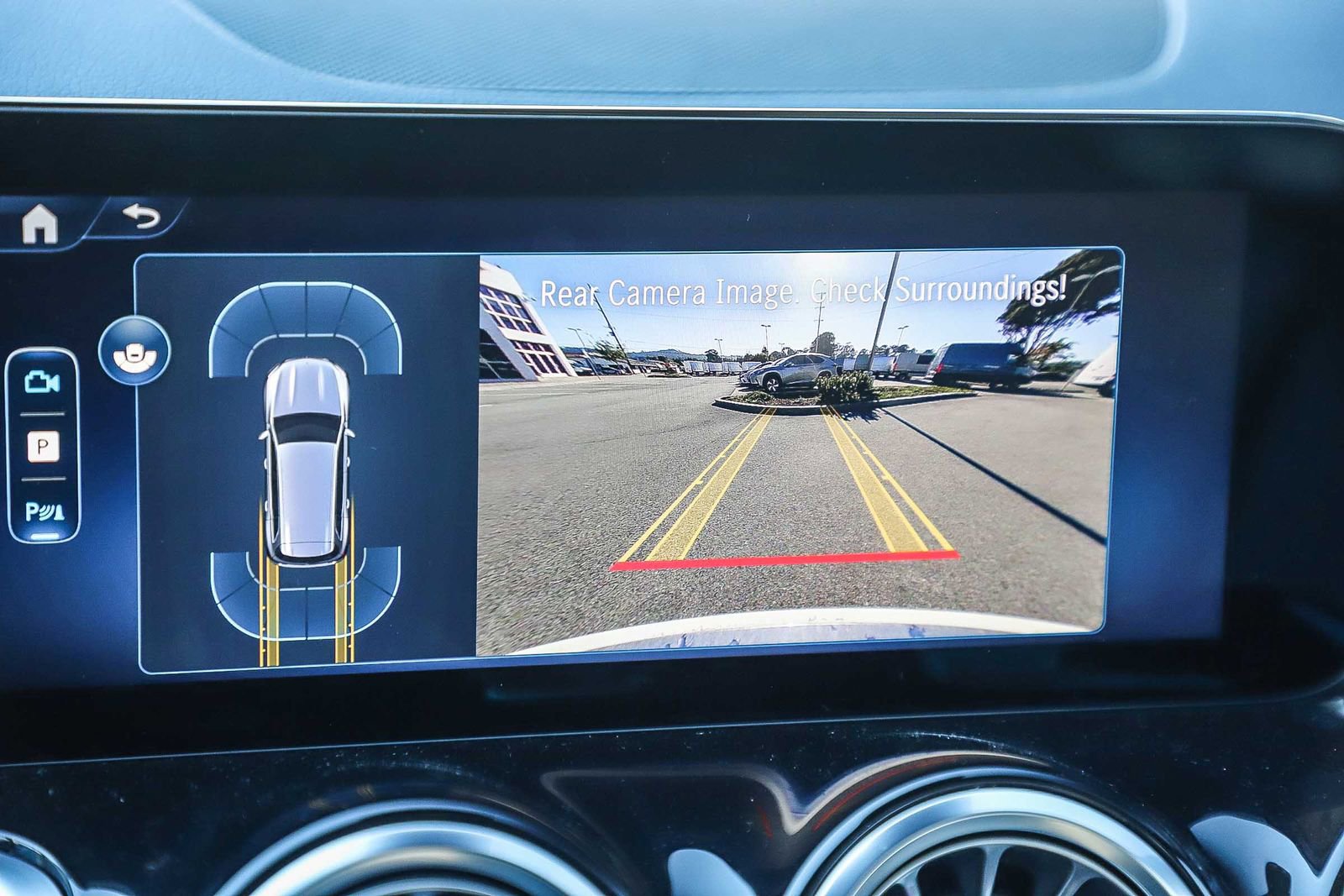 Certified 2025 Mercedes-Benz GLB 250 4MATIC image 24