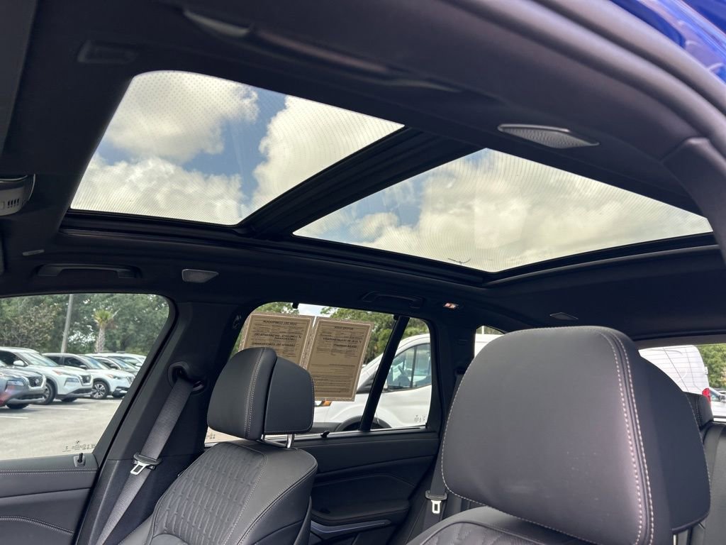 Used 2026 BMW X5 M60i image 23