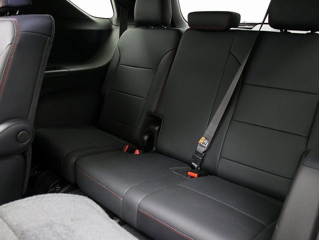 Certified 2024 Chevrolet Traverse RS w/ LPO, Floor Liner Package image 12
