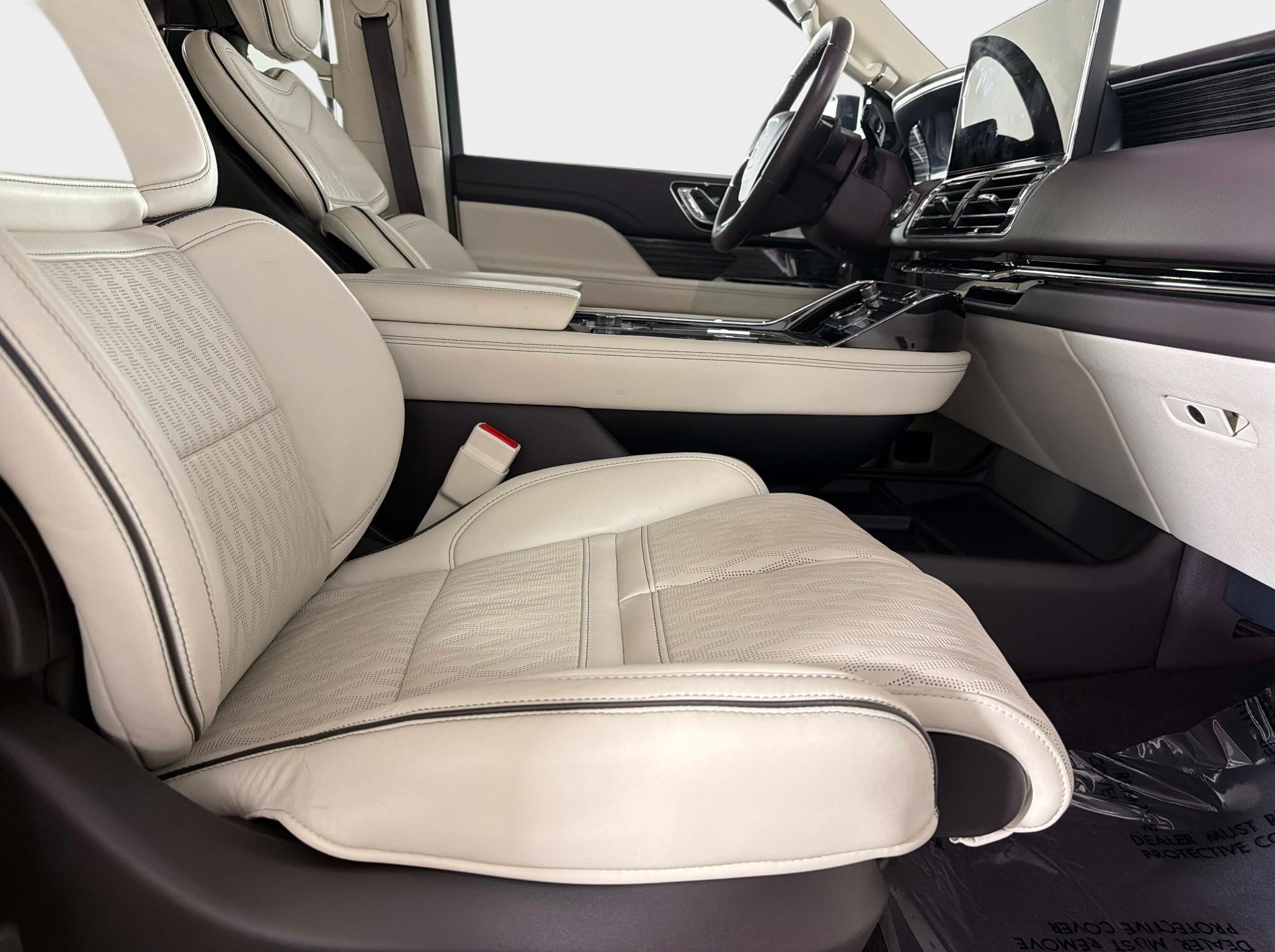 Used 2024 Lincoln Navigator L Black Label AWD/4WD image 21