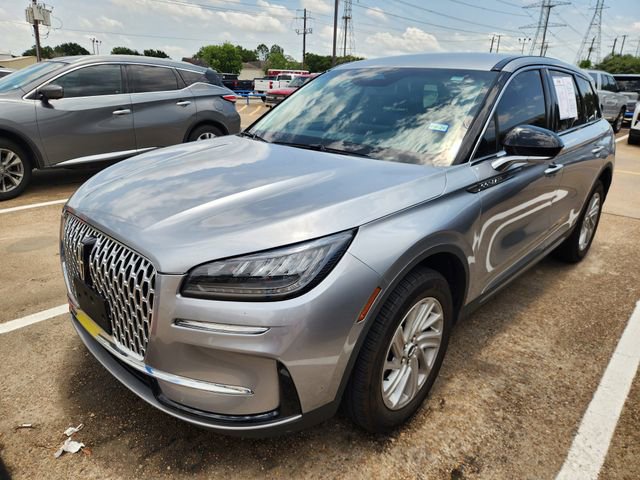 Used 2023 Lincoln Corsair FWD image 3