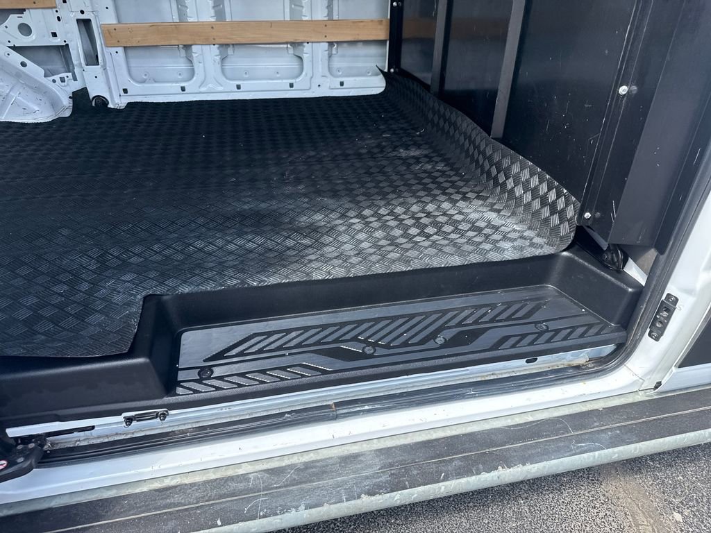 Used 2024 Ford Transit 250 Low Roof w/ Exterior Upgrade Package RWD image 14