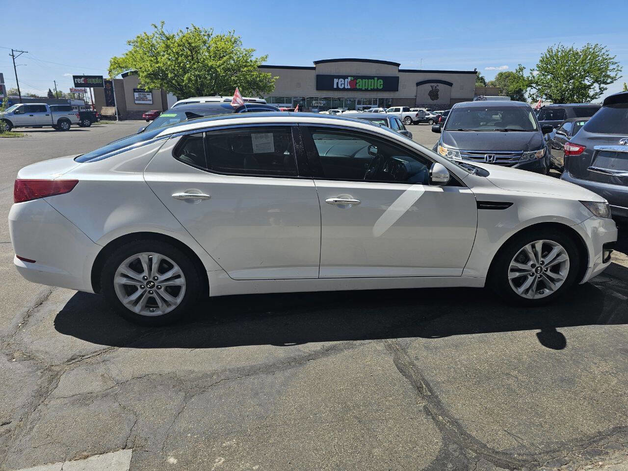 Used 2011 Kia Optima EX w/ Premium Pkg FWD image 7