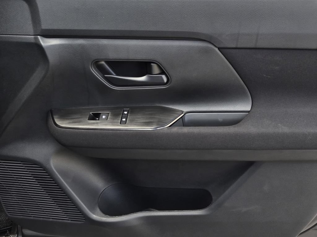 New 2026 Nissan Kicks S FWD image 8