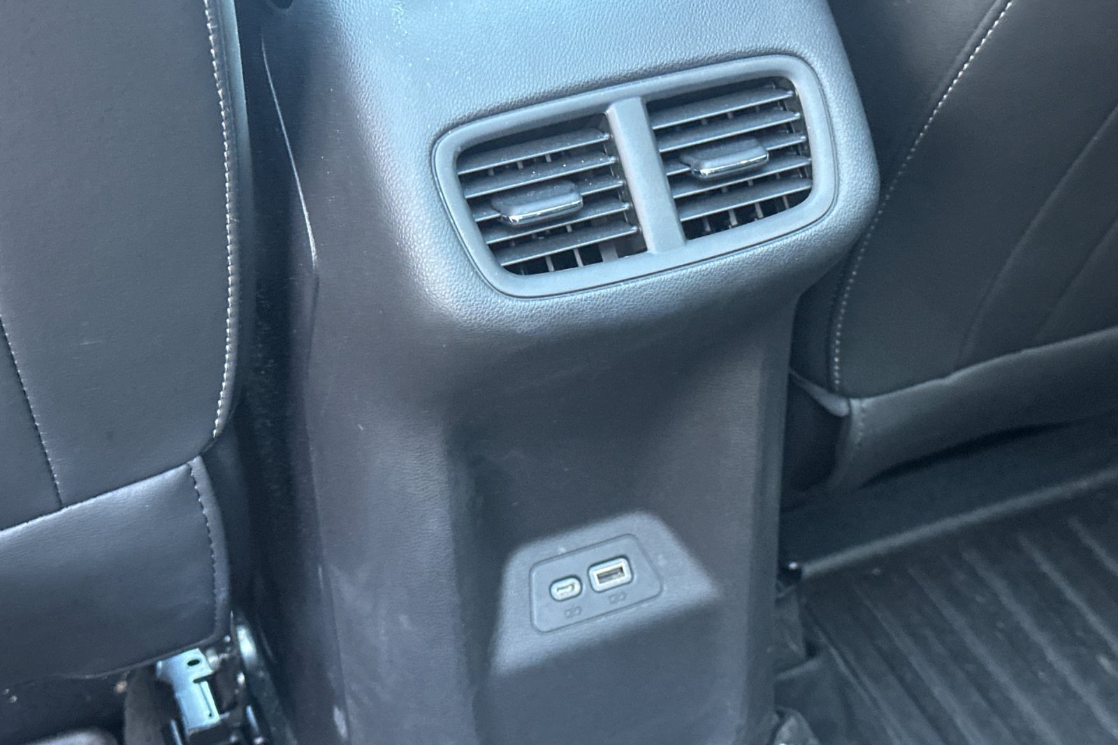 Used 2021 Buick Envision Essence FWD image 42