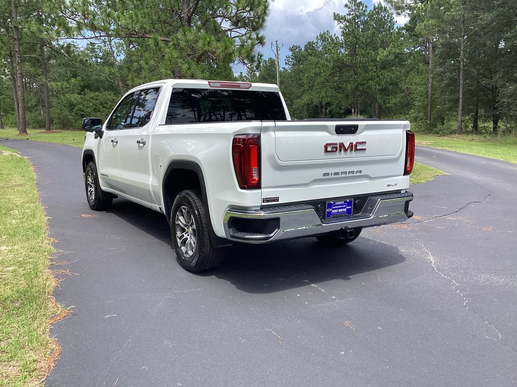 Used 2026 GMC Sierra 1500 SLT RWD image 3