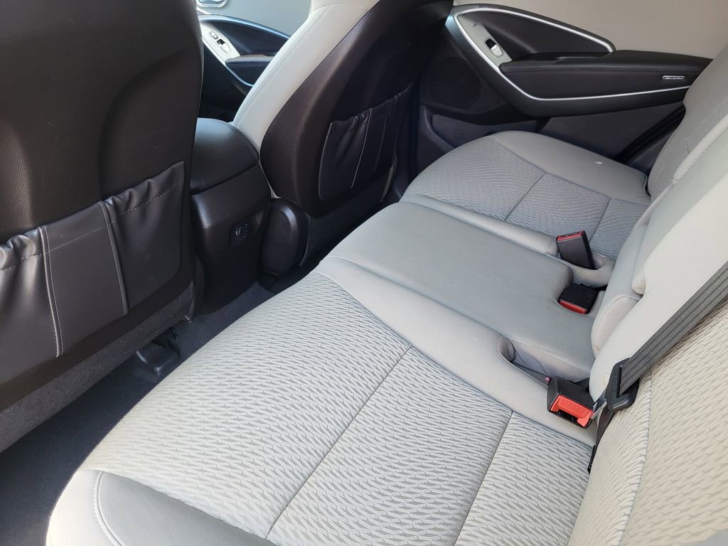 Used 2018 Hyundai Santa Fe Sport AWD/4WD image 19