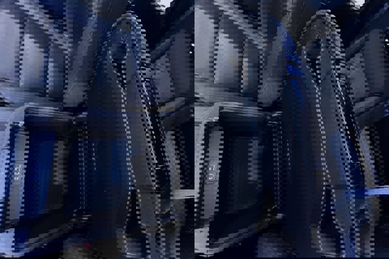 Used 2022 Chevrolet Tahoe LT w/ LT Signature Plus Package image 29