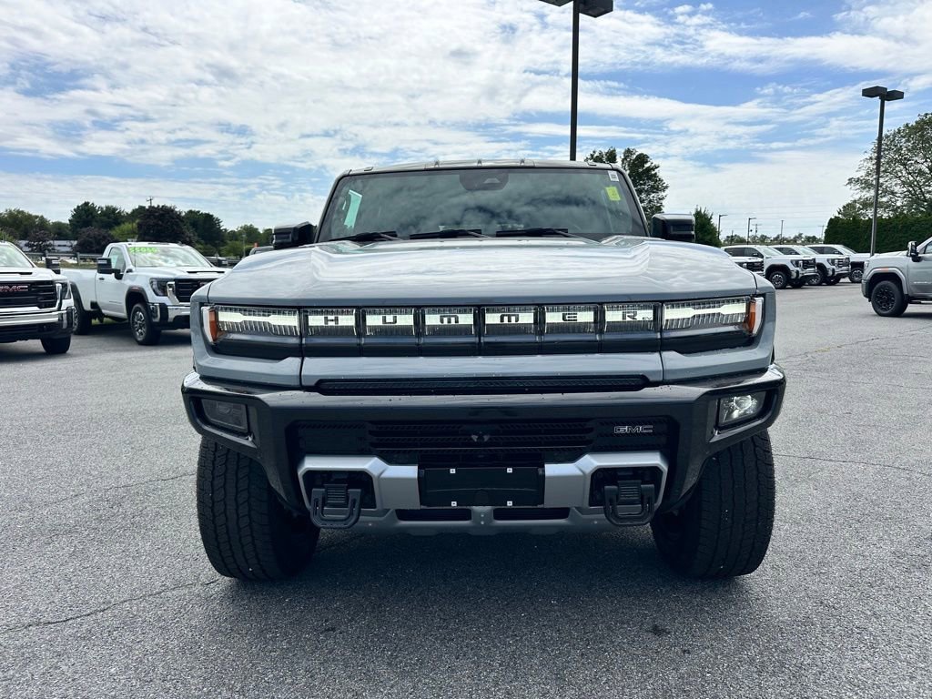 New 2026 GMC Hummer EV SUV w/ LPO, Sport Package AWD/4WD image 4
