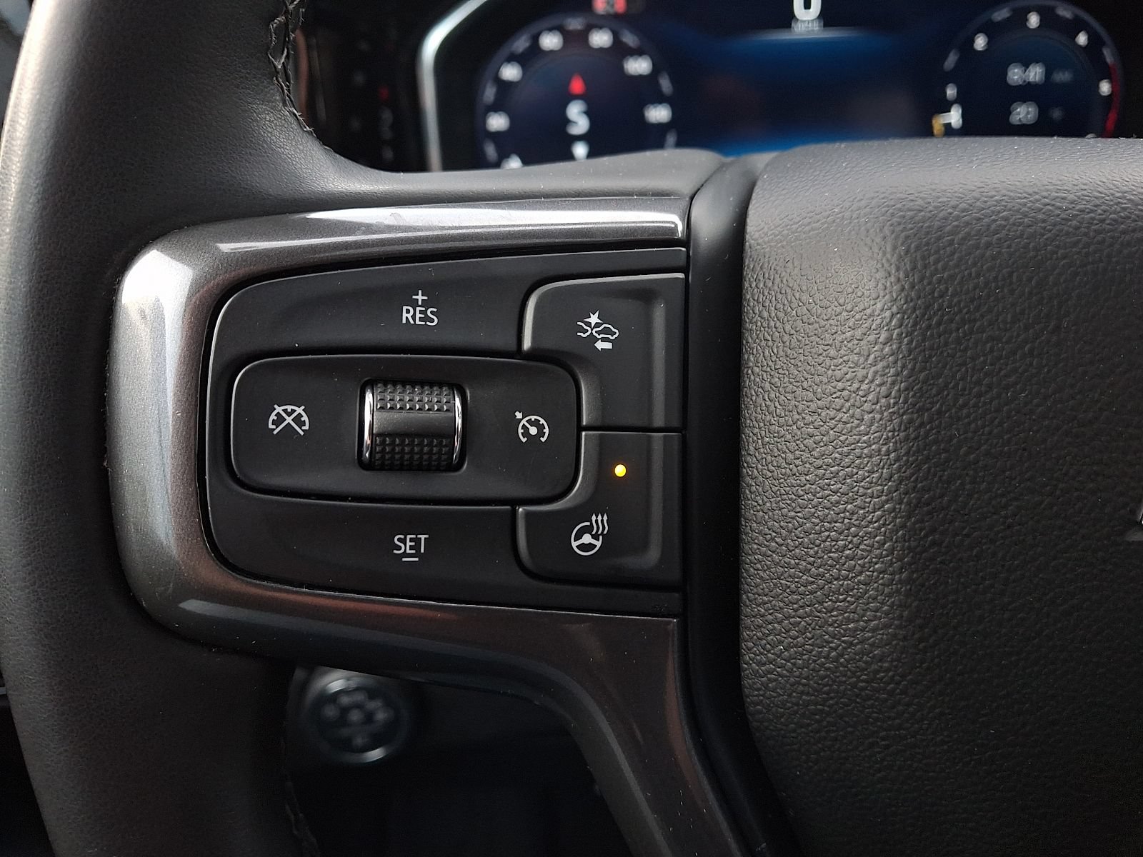 Certified 2025 Chevrolet Silverado 3500 High Country w/ High Country Premium Package AWD/4WD image 22