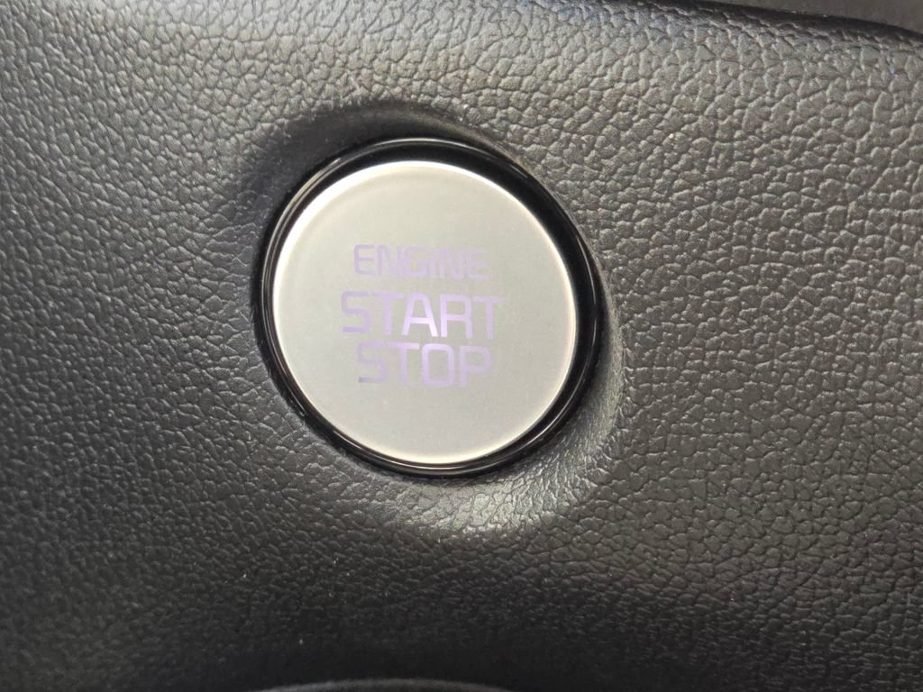 New 2026 Kia Sorento S w/ S Panoramic Sunroof Package FWD image 29