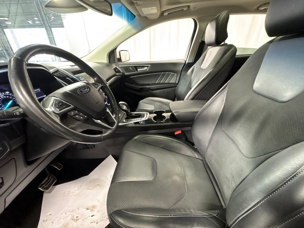 Used 2015 Ford Edge Sport w/ Equipment Group 401A AWD/4WD image 15