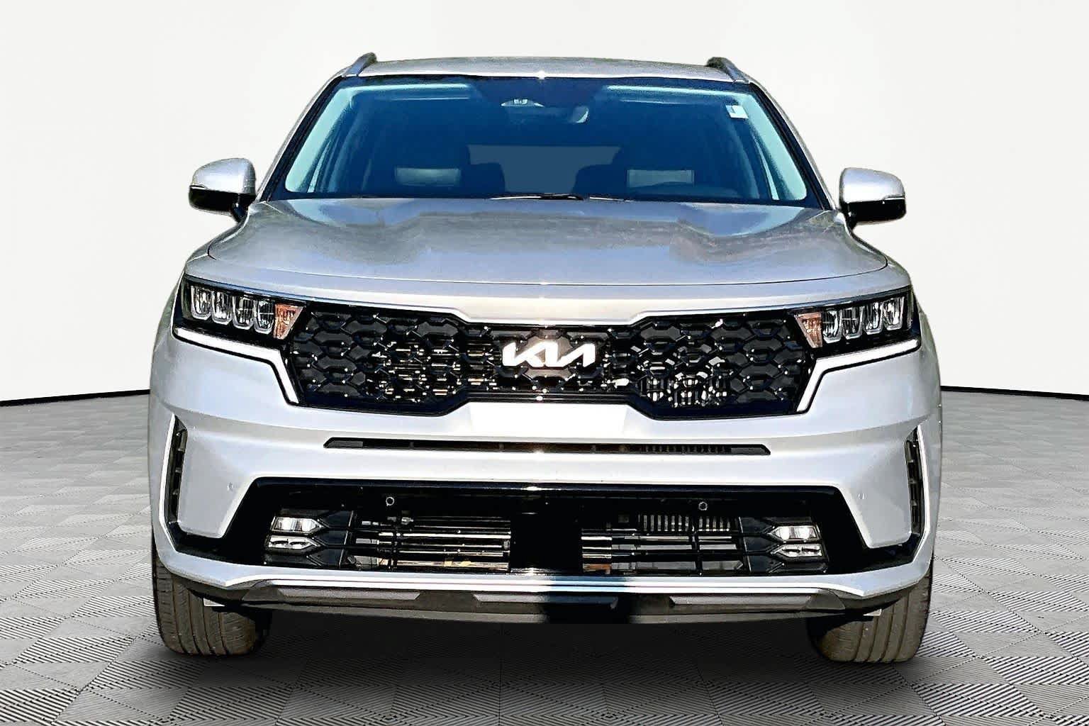 Used 2023 Kia Sorento EX AWD/4WD image 4