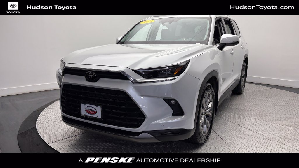 Used 2024 Toyota Grand Highlander AWD