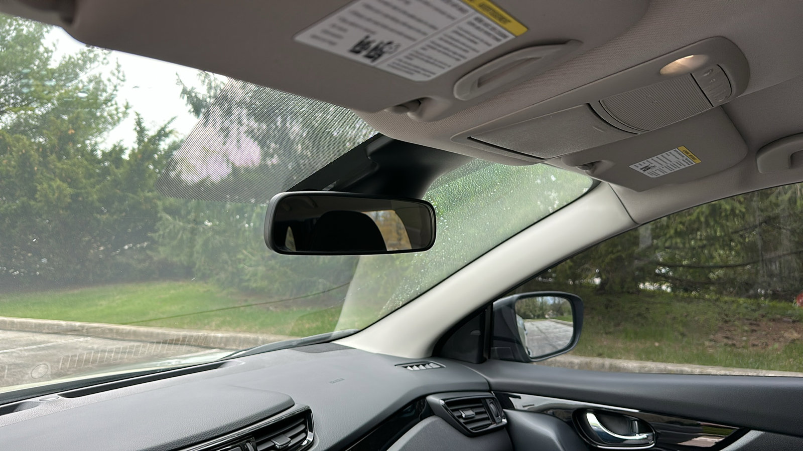 Certified 2021 Nissan Rogue Sport SV image 23