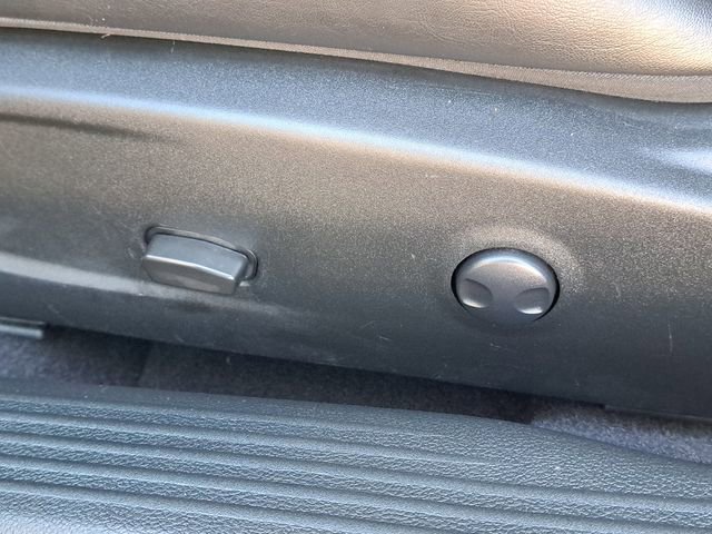 Used 2022 Dodge Challenger GT w/ Plus Package image 18