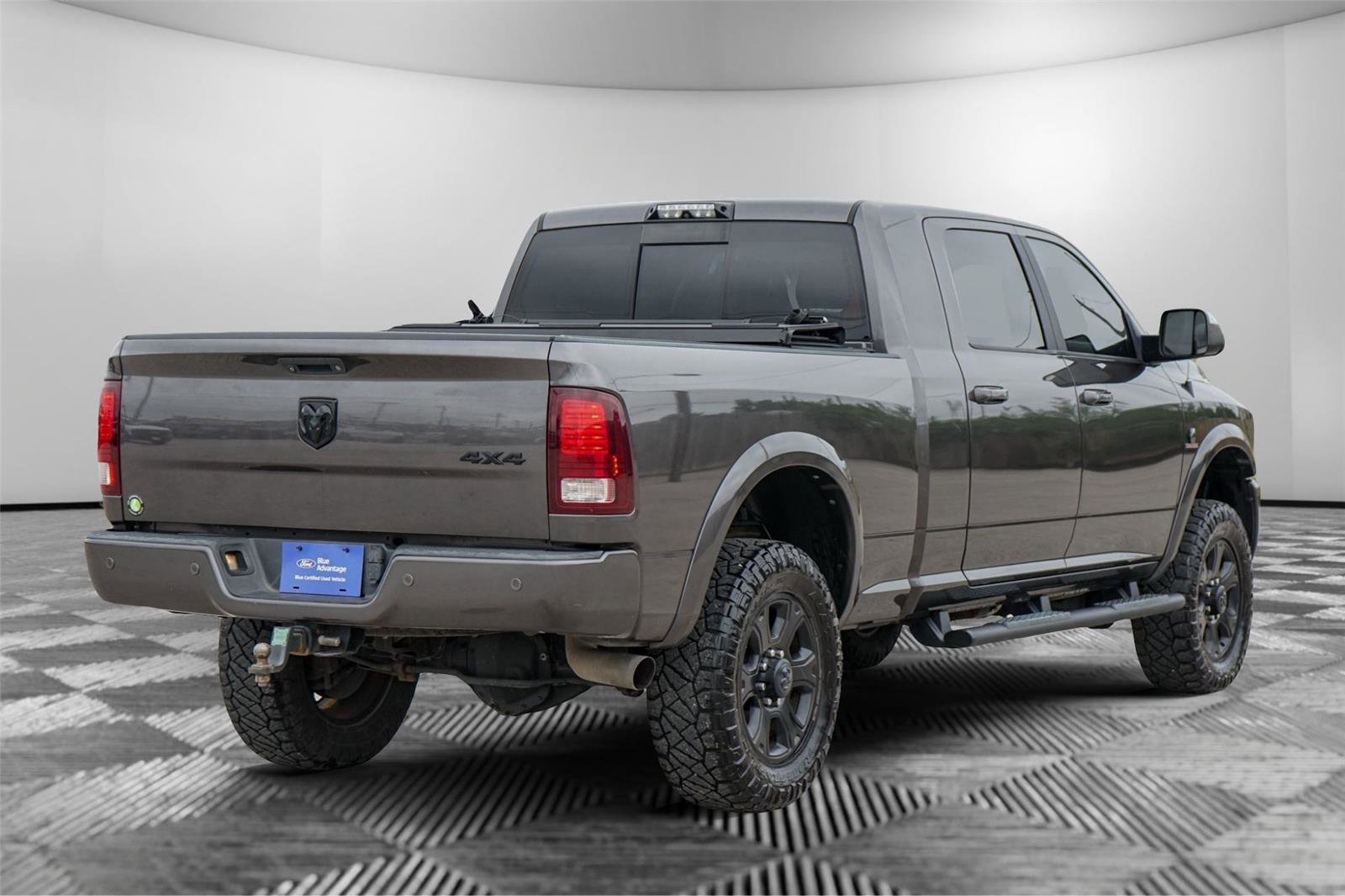 Used 2018 RAM 2500 Laramie w/ Sport Appearance Group AWD/4WD image 5