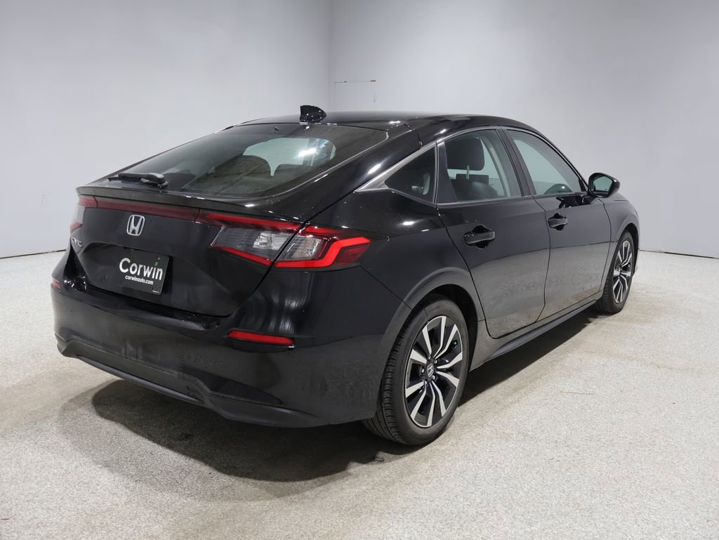 Used 2024 Honda Civic EX-L image 2