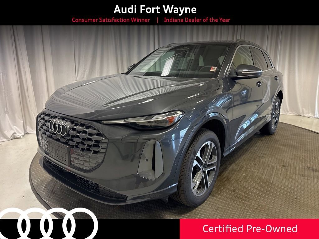 Used 2025 Audi Q5 Premium w/ Convenience Package image 1