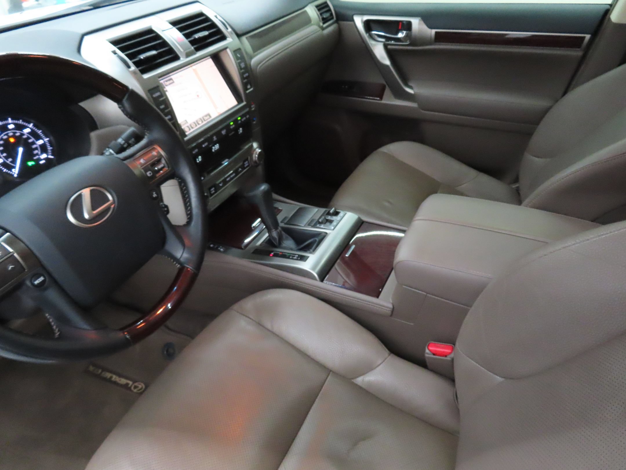 Used 2019 Lexus GX 460 Premium AWD/4WD image 22