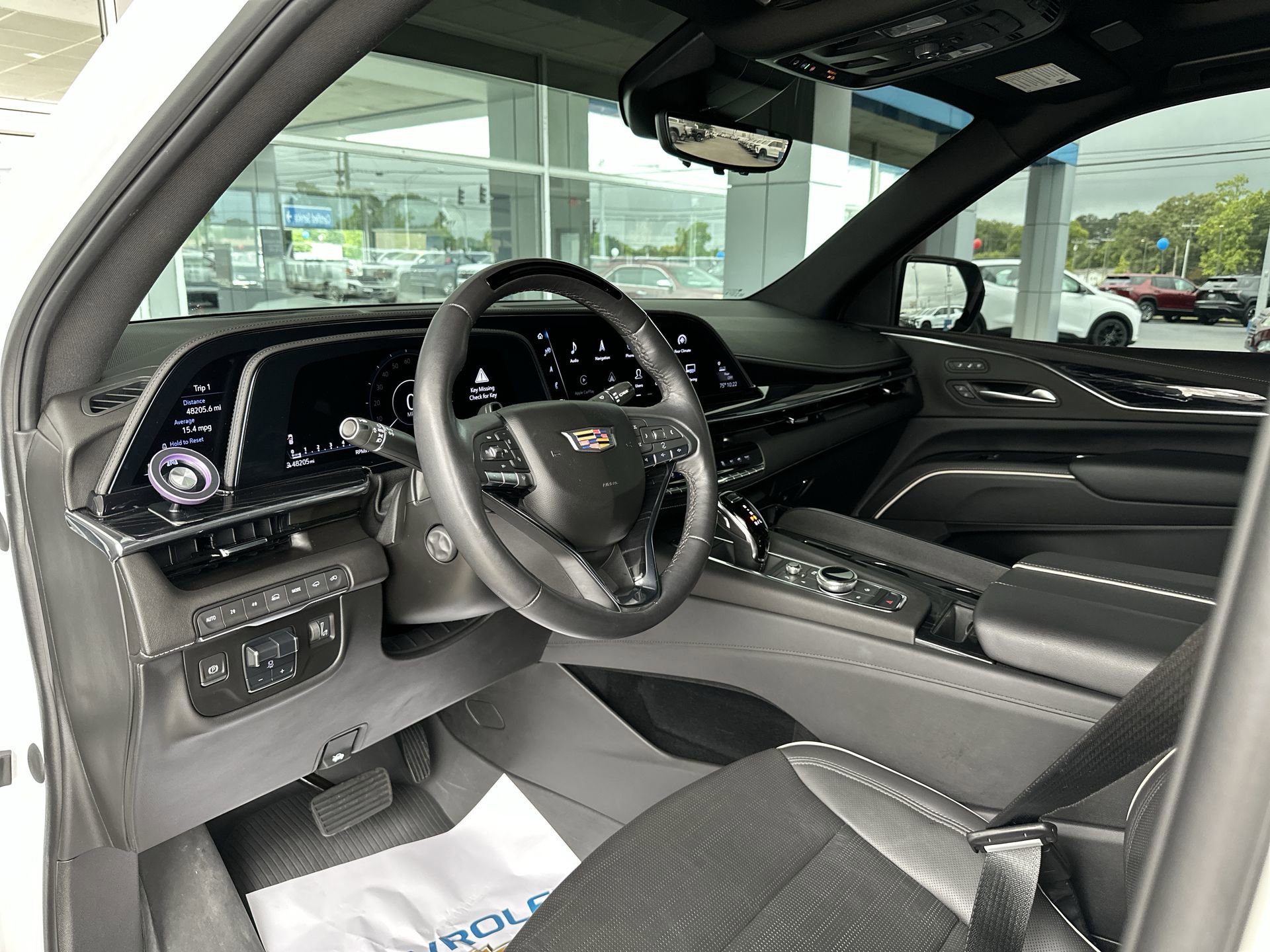 Used 2023 Cadillac Escalade Sport w/ LPO, ONYX Package AWD/4WD image 10