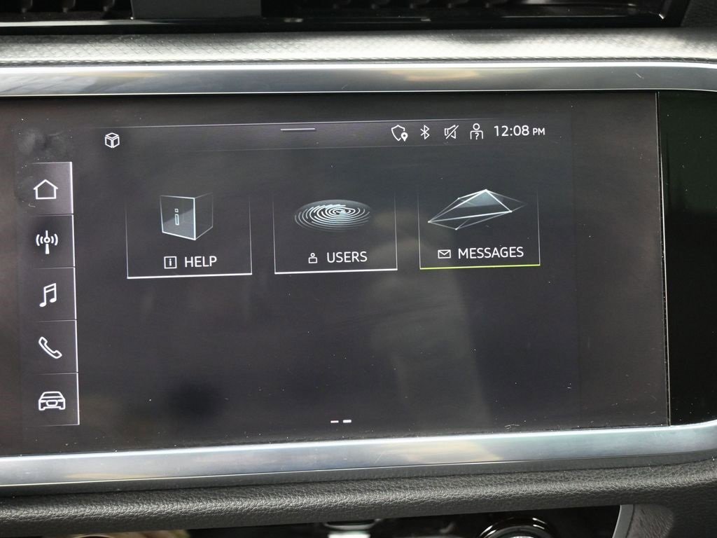 Used 2022 Audi Q3 2.0T Premium Plus w/ Premium Plus Package image 25