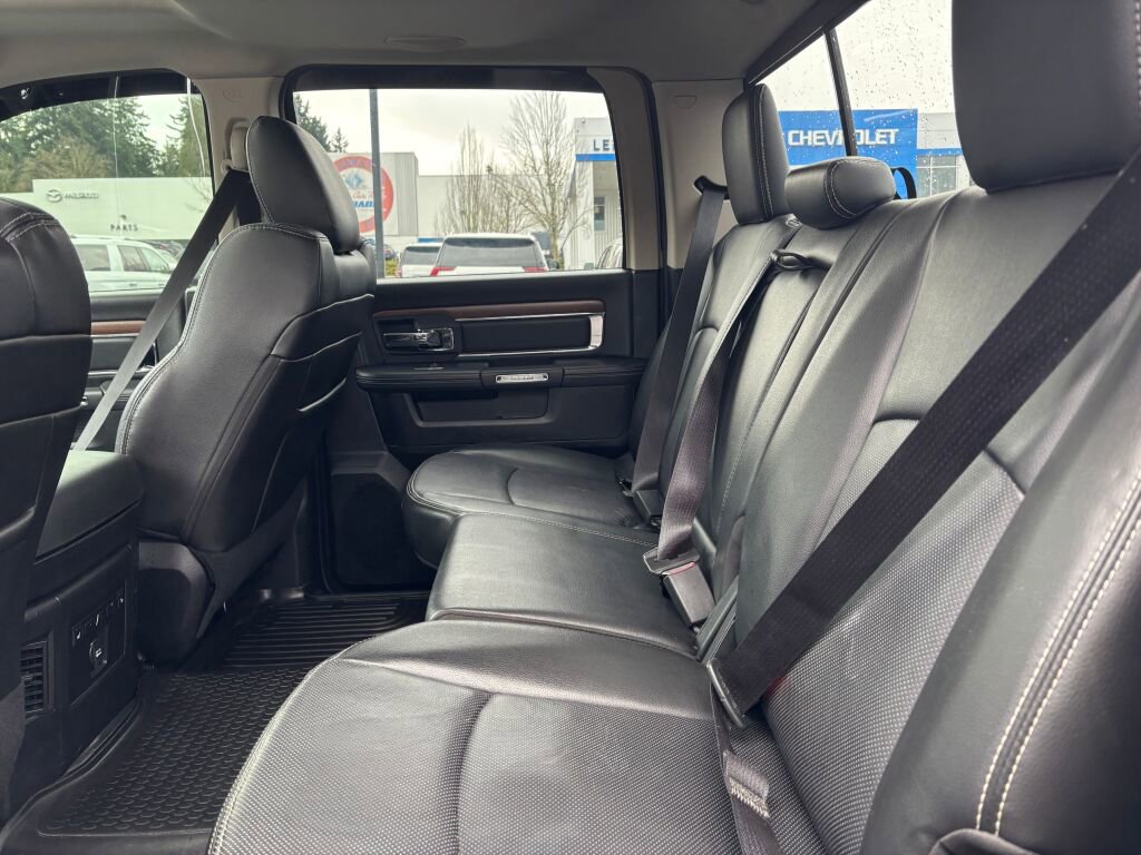 Used 2014 RAM 1500 Laramie w/ Convenience Group image 12