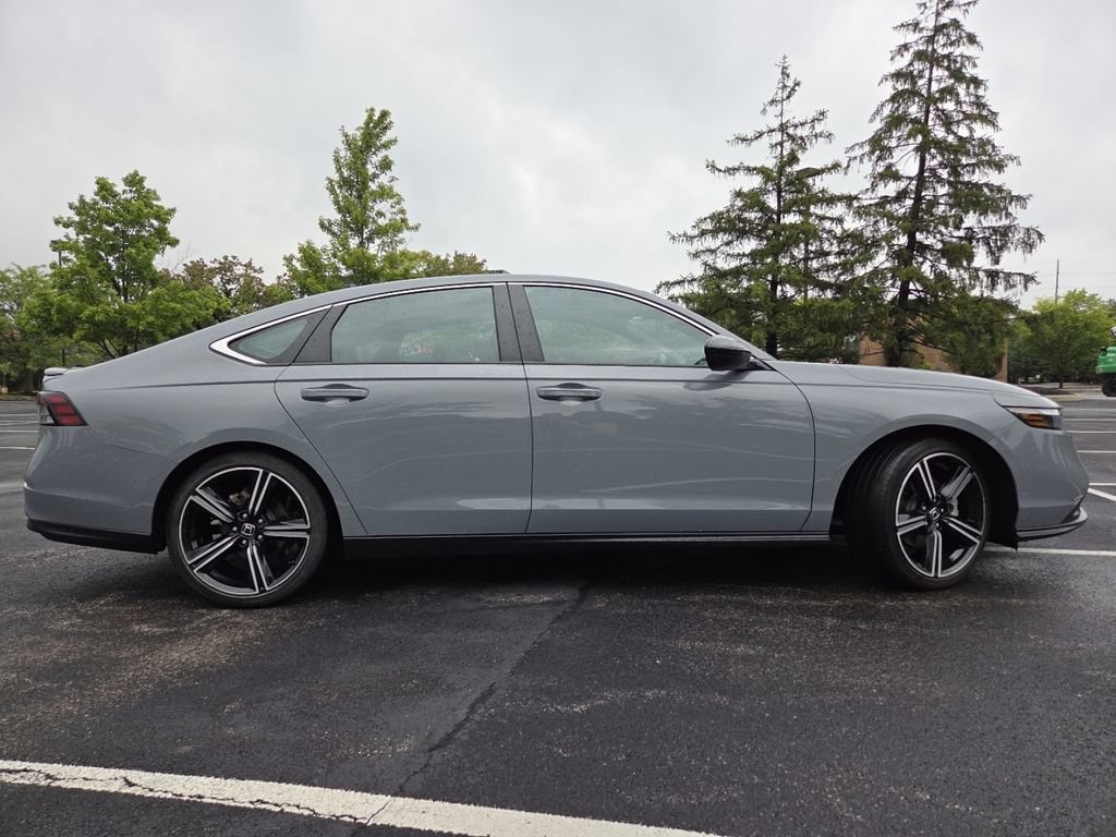 Used 2023 Honda Accord Sport image 23