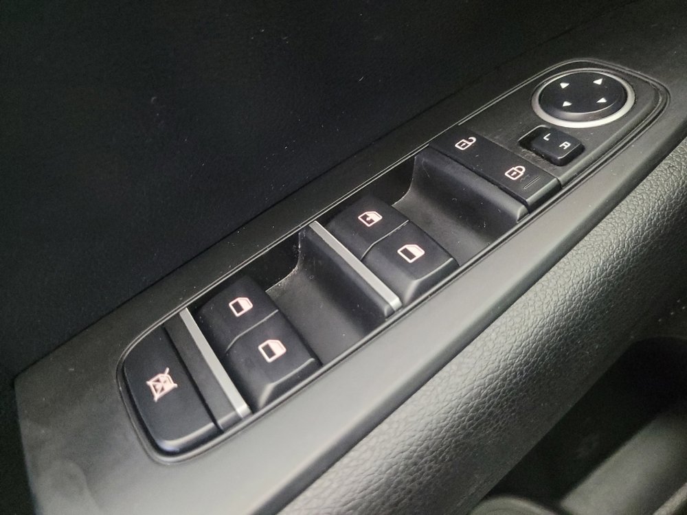 Used 2023 Kia Forte LX image 27