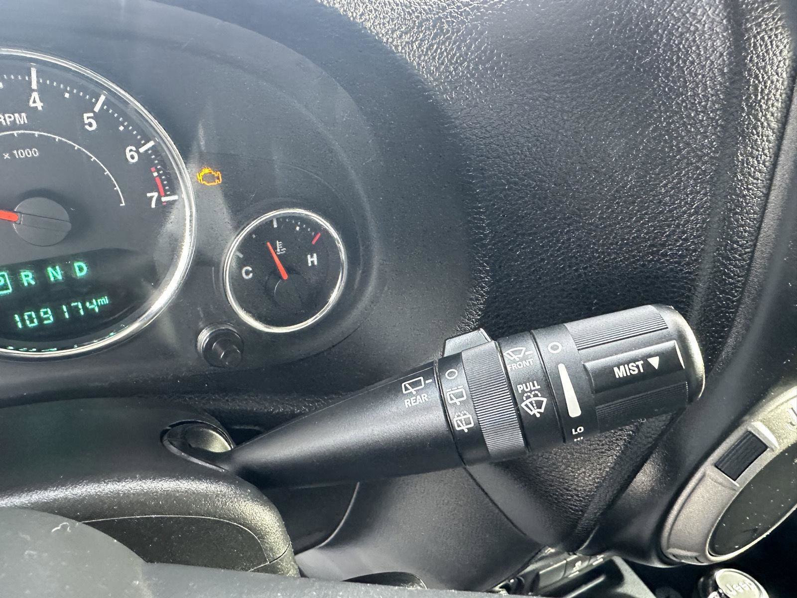 Used 2017 Jeep Wrangler Unlimited Sport w/ Quick Order Package 24S image 24