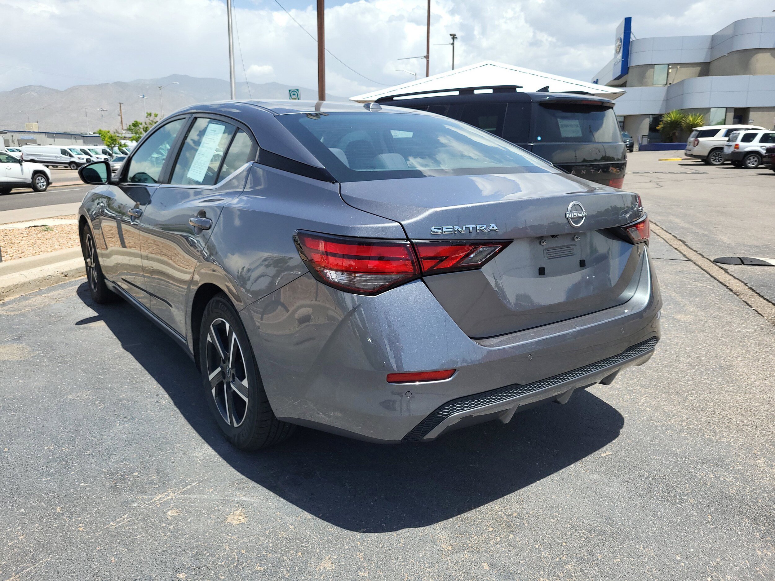 Used 2024 Nissan Sentra SV FWD image 30