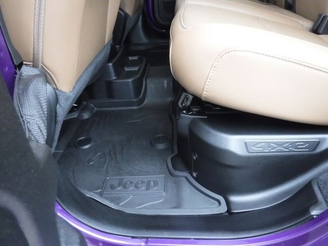 Used 2023 Jeep Wrangler Unlimited Sahara w/ Cold Weather Group image 49