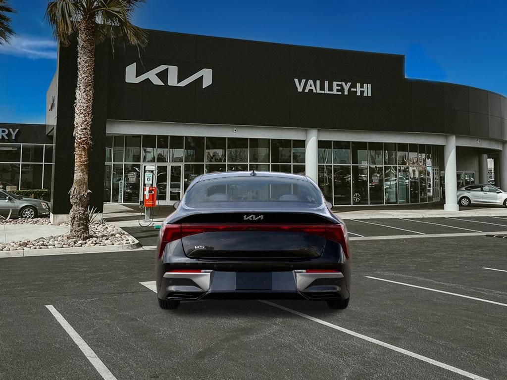 New 2026 Kia K5 LXS FWD image 5