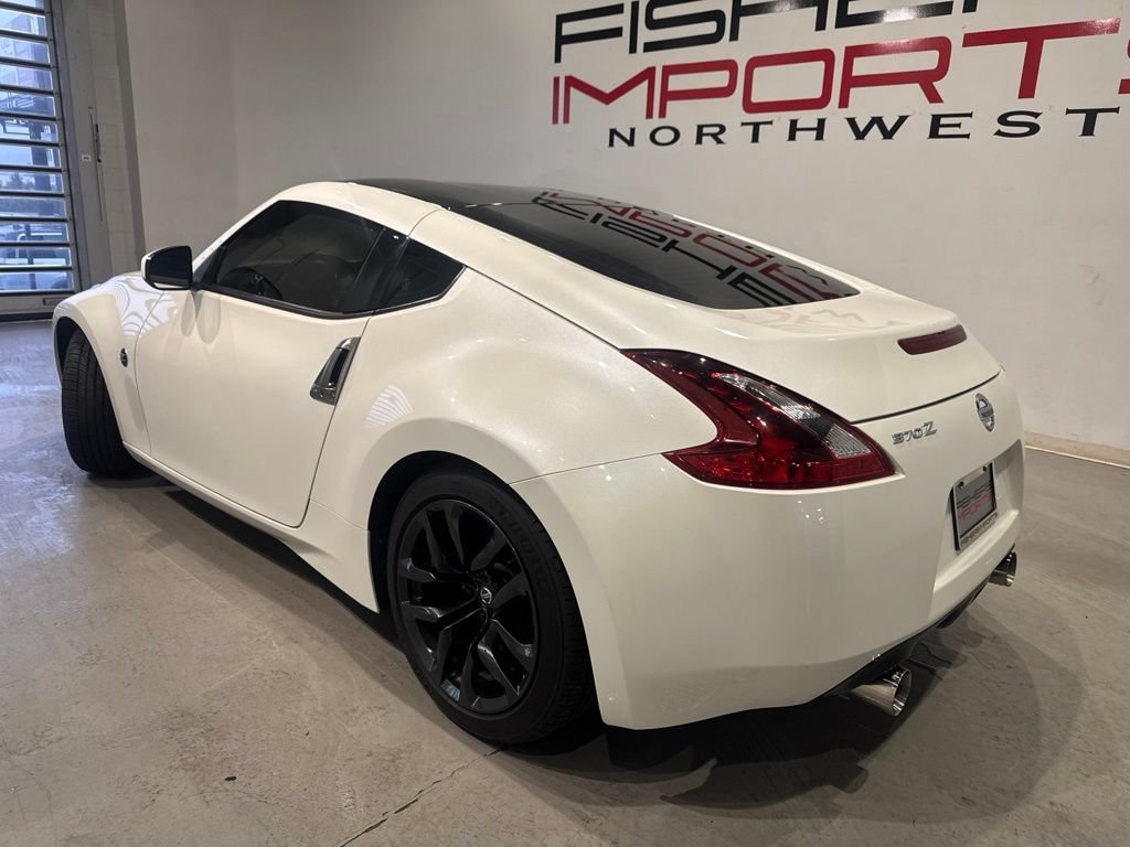 Used 2020 Nissan 370Z Coupe RWD image 5