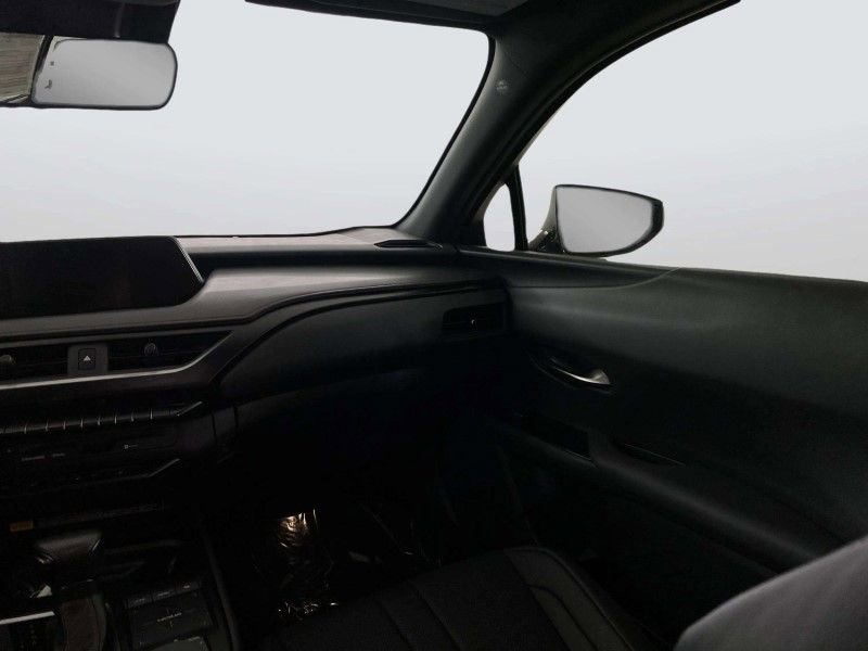Used 2022 Lexus UX 250h F Sport image 26