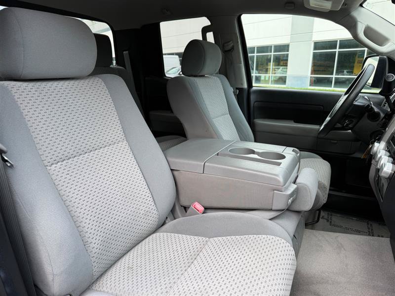 Used 2011 Toyota Tundra 4x4 Double Cab w/ Tow Pkg image 35