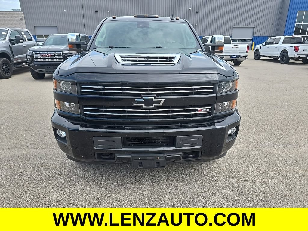 Used 2019 Chevrolet Silverado 2500 LTZ w/ Duramax Plus Package AWD/4WD image 2