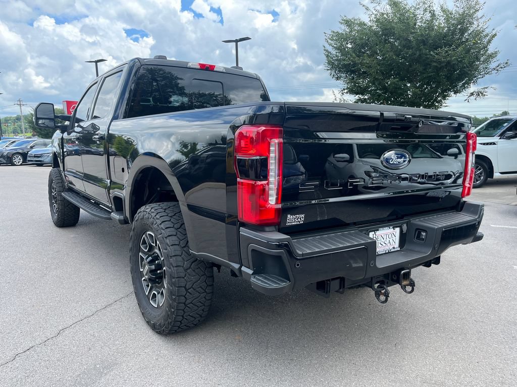 Used 2023 Ford F250 Lariat w/ Lariat Ultimate Package AWD/4WD image 3