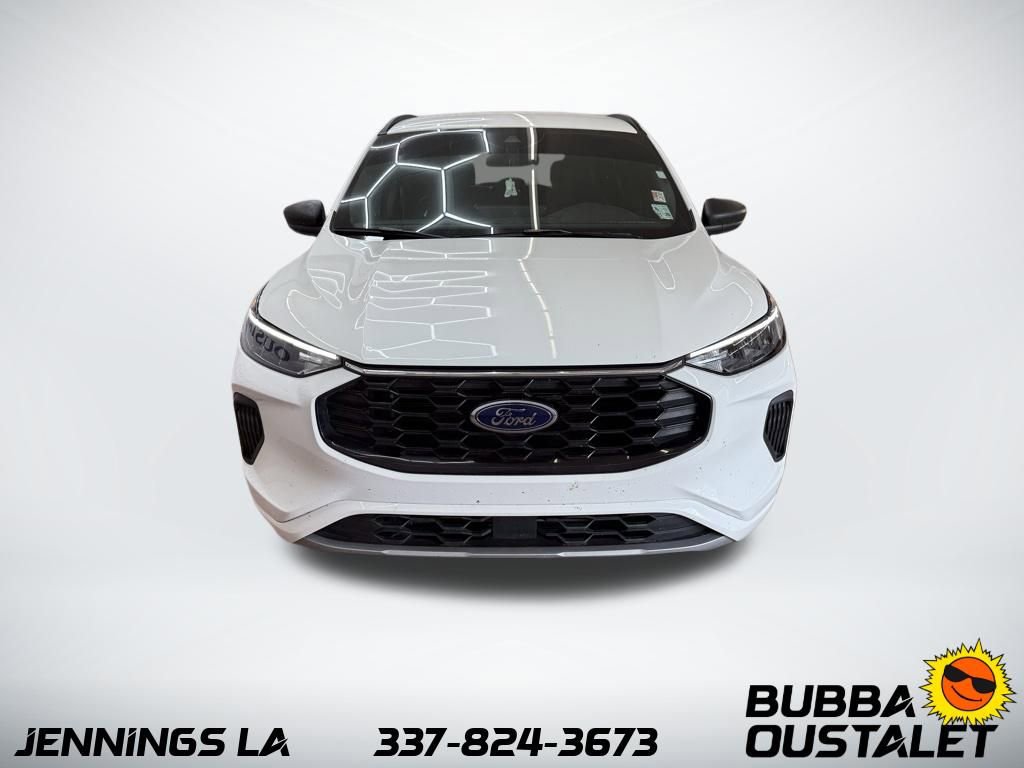Used 2023 Ford Escape ST-Line w/ Tech Pack #1 FWD image 8