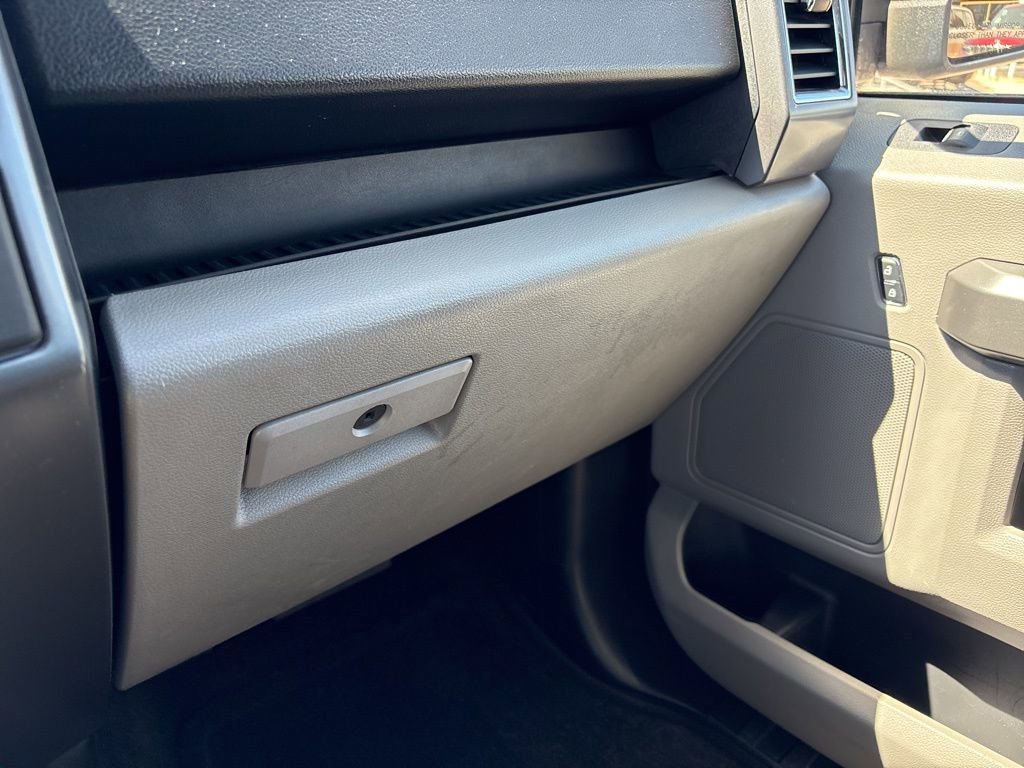 Used 2015 Ford F150 XLT w/ Equipment Group 301A Mid AWD/4WD image 33