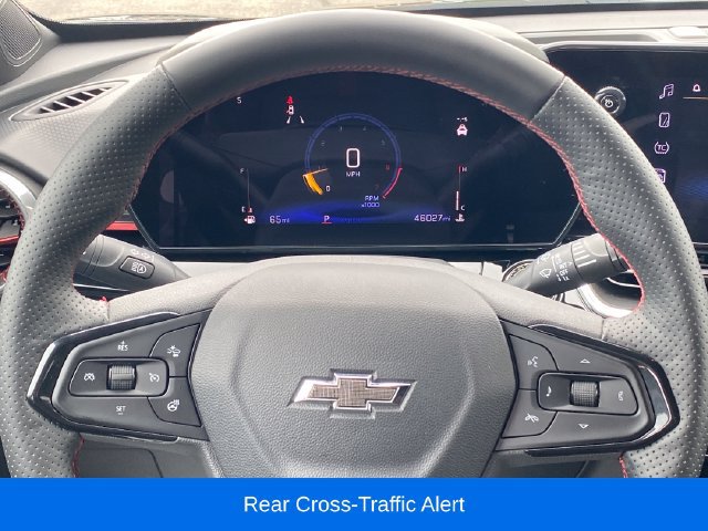 Used 2025 Chevrolet Trax RS w/ Driver Confidence Package FWD image 8