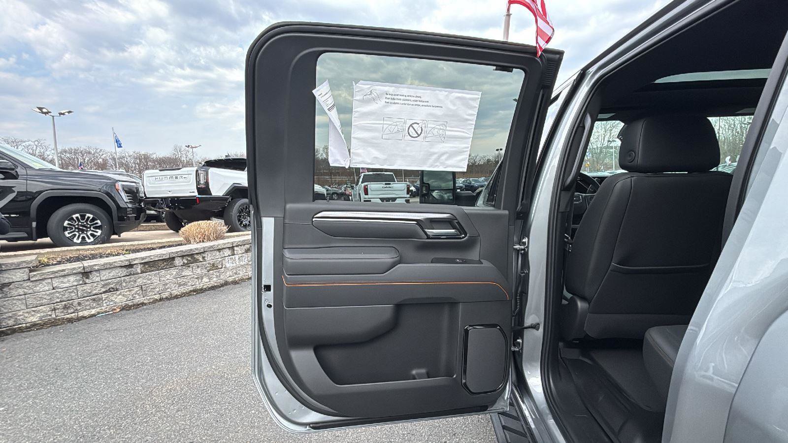 New 2026 GMC Sierra 2500 AT4 w/ AT4 Premium Plus Package image 32