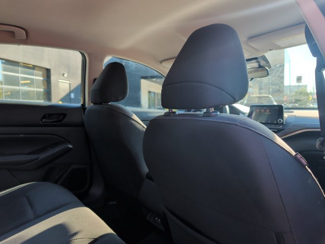 Used 2025 Nissan Altima 2.5 SV FWD image 25