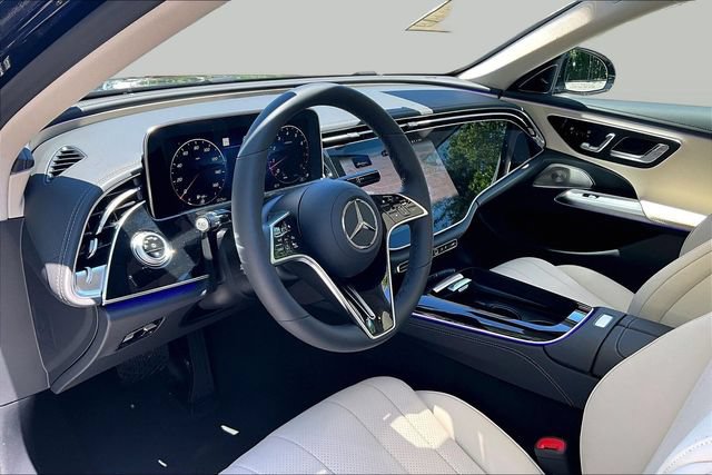 New 2026 Mercedes-Benz E 350 4MATIC Sedan image 7