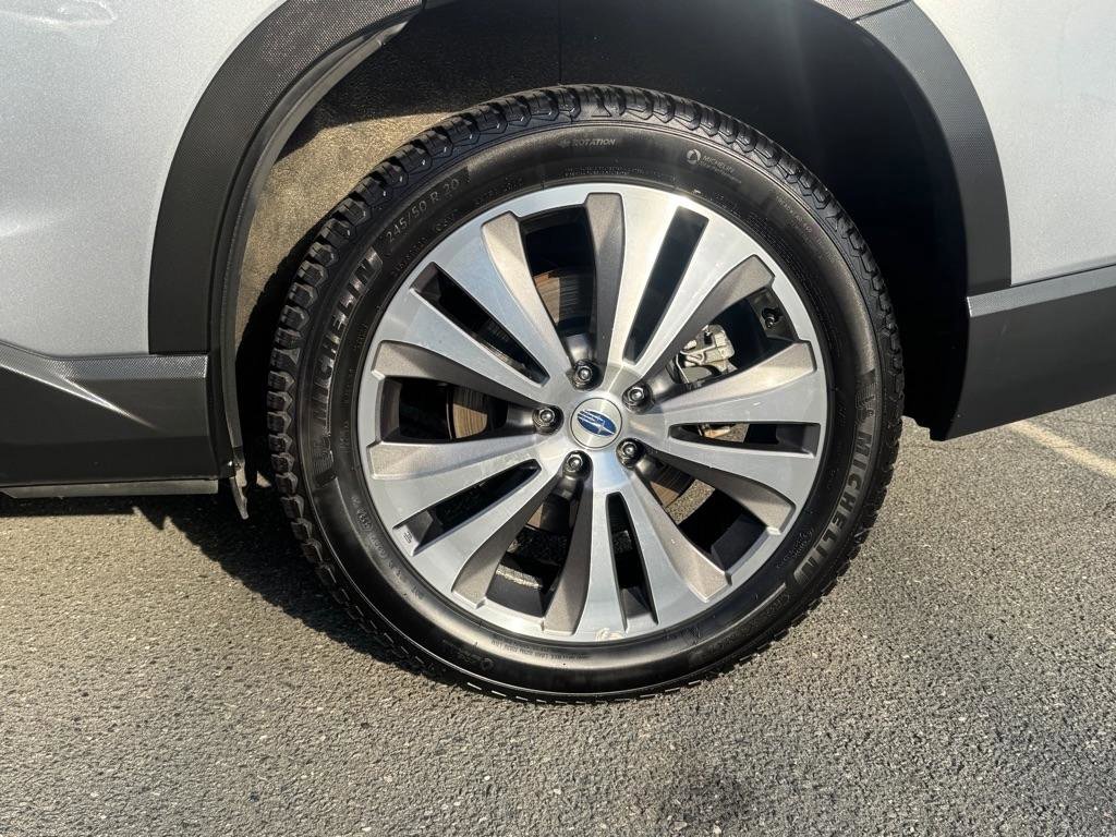 Used 2019 Subaru Ascent Limited w/ Popular Package #3 image 32