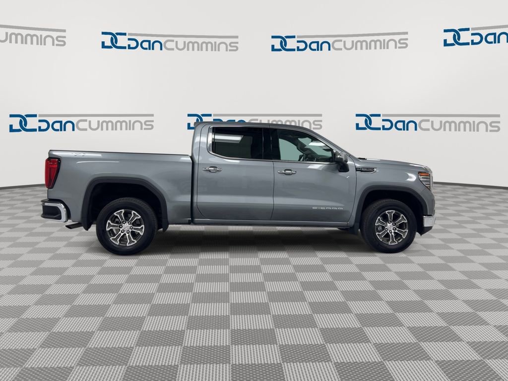 Used 2026 GMC Sierra 1500 SLT AWD/4WD image 9