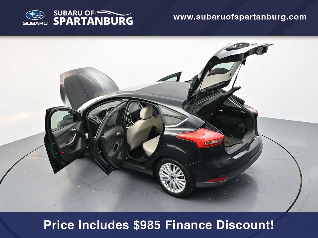 Used 2016 Ford Focus Titanium image 38