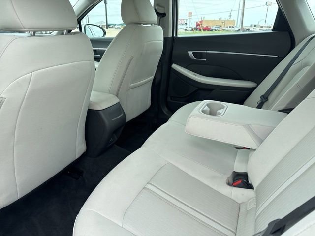 Used 2025 Hyundai Sonata SEL FWD image 17